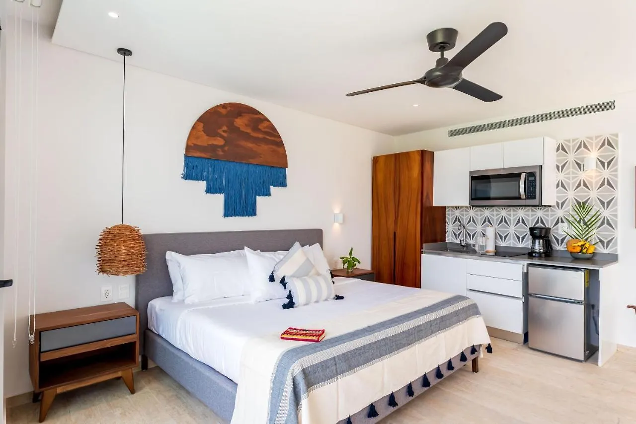 Central Park Lagunas By Sandy Powerful Tulum Mexiko